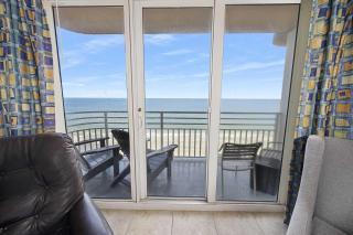 Stunning 2BR Oceanfront Beach Villa - 3 Balconies - Daytona Beach - 6