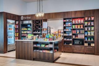 Hilton Garden Inn Alexandria Old Town National Harbor - Alexandria - 1