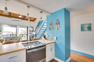 Downtown Kailua-Kona Condo with Pool and Views - Kailua-Kona - 1
