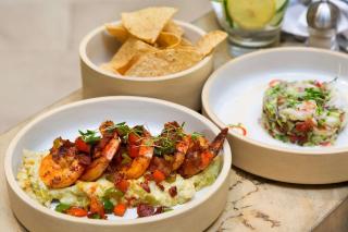 Embassy Suites by Hilton Austin Downtown South Congress - 3