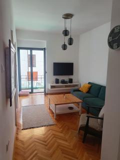 Nana's Place - Tivat - 1