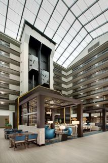 Embassy Suites by Hilton Columbus - Columbus - 5