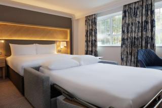 Hilton Cobham - 9