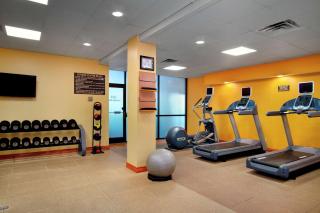 Embassy Suites by Hilton Greensboro Airport - 3