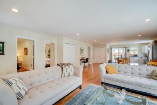 Westport Vacation Rental with Private Hot Tub! - Westport - 5