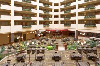 Embassy Suites Lincoln - Lincoln - 4