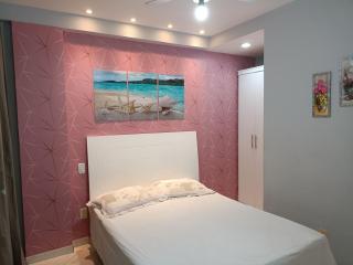 Yolanda - Sossego a pouco passos da Praia e ao lado de todas conveniências - 2