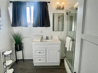 Glendora Pool Home Retreat - 3