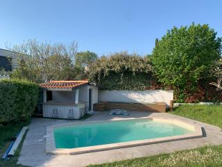 Chambre - belle maison piscine - Blanquefort - 9