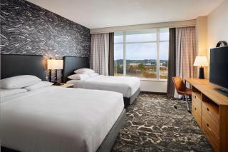 Embassy Suites by Hilton Hampton Convention Center - Hampton - 9