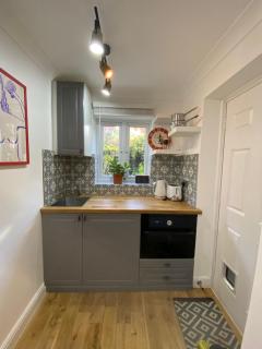 Stylish 1-bed studio - 0