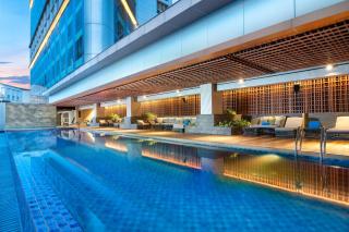 DoubleTree by Hilton Surabaya - Surabaya - 9