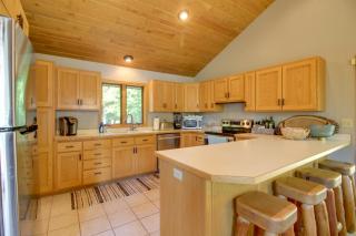 Lakefront Brainerd Cabin with Fireplace! - 1