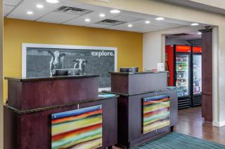 Hampton Inn Adel - Adel - 9