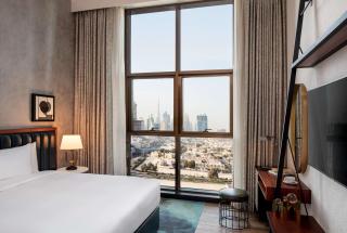 DoubleTree by Hilton Dubai M Square Hotel & Residences - 3