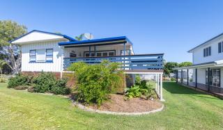The Cottage 16 Clarke Street Bargara - Bargara - 0