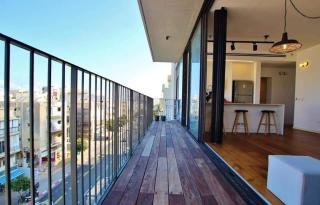beautiful 2 bed rooms apartment on the beach - Tel Aviv - 5