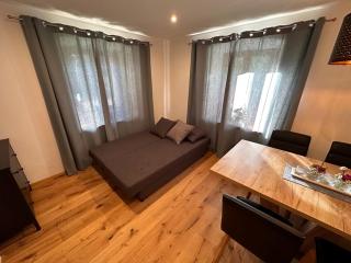 Ferienwohnung Schlossblick - 1