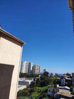 Amplio Familiar y Cómodo Dpto. Cercano a la Playa - Viña del Mar - 5