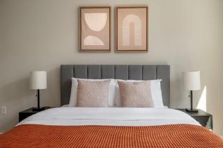 Potomac Yard 1br w courtyard gym nr airport WDC-712 - 1