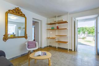 Romantic Place with Pines, Cats, Stunning View and Parking - Nápoles - 1