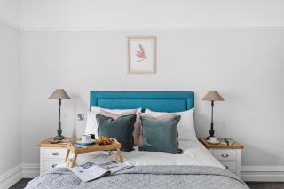 THE ANGEL 2 BEST VIEWS IN DARTMOUTH - 5