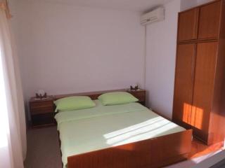 Room in Sukosan with balcony, air conditioning, WiFi 5188-5 - Sukošan - 3