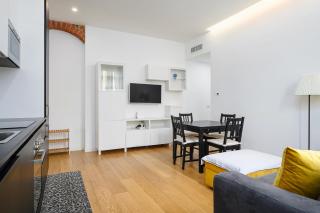 Bligny Charme Apartment - Milan - 4