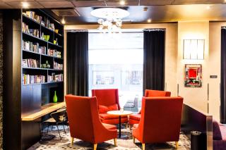 Park Inn by Radisson Central Tallinn - 1