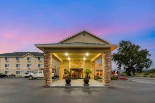 Comfort Inn & Suites Redwood Country - Fortuna - 4