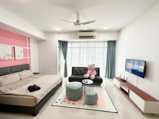 A2807 Grand Medini Studio 100mbps Netflix By STAY - Nusajaya - 5