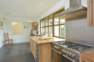 Holly Tree Lodge with Sauna near Glenshee - 2