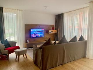 Luxury Mountain Hotel Apartment - Andermatt - 3