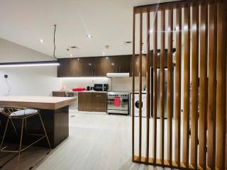 High Floor with city skyline & Burj khalifa view 3 bedroom unit marina - 9