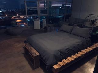 Sea view Batchelor apartment with Cinema room - 4