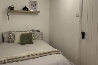 Cosy 1BD Getaway Perfect for Couples Stamford - Stamford - 6