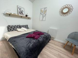 Les Iris - Chambre Erable - Avanton - 8
