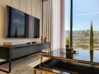3BR Luxury Suite in Jerusalem - 6