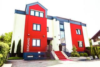 Hotel & Living Am Wartturm - Hotel & Apartments - 1