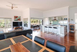 Cantley at Flutes Estate, Margaret River - Wilyabrup - 3