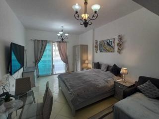 Diamond 2 Tower Marina Apartment - Dubai - 0