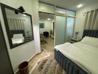 Apartment in Islamabad F-10 - Rawalpindi - 9