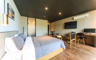 Seven Bricks Hotel - 4