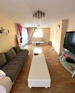 Maisonnetten Wohnung Drei STOCK - Braunschweig - 0