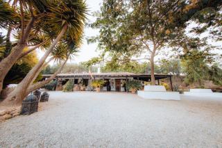 LA CUADRA, Finca a los pies de Sierra Nevada, a 10 minutos del centro, Piscina, Jardín, Barbacoa - La Zubia - 8