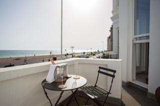 Seaways Apartment - Worthing - 3