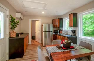 Luxury on the Edge of Traverse City -4 - Williamsburg - 6