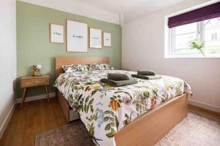 Beach Retreat Cottage- huge Garden Child & Dog friendly - 9
