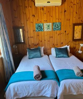 Hoopoe log cabin - Albert Falls - 6