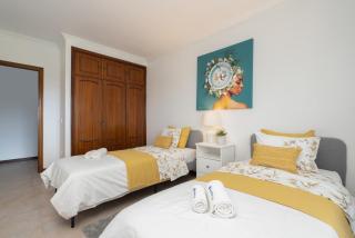 Sunny Cozy Flat w/ Terrace - São João - Porto - 2